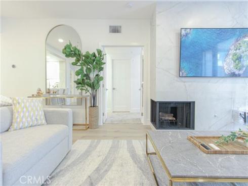 2253 Martin 302 , Irvine, CA