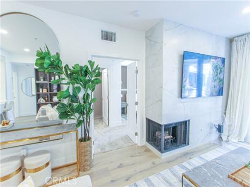 2253 Martin 302 , Irvine, CA