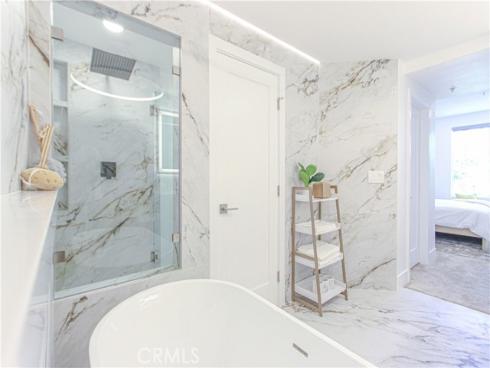 2253 Martin 302 , Irvine, CA