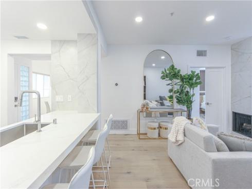 2253 Martin 302 , Irvine, CA