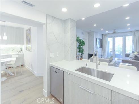 2253 Martin 302 , Irvine, CA