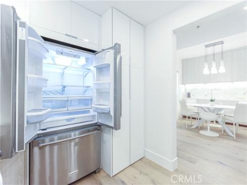2253 Martin 302 , Irvine, CA