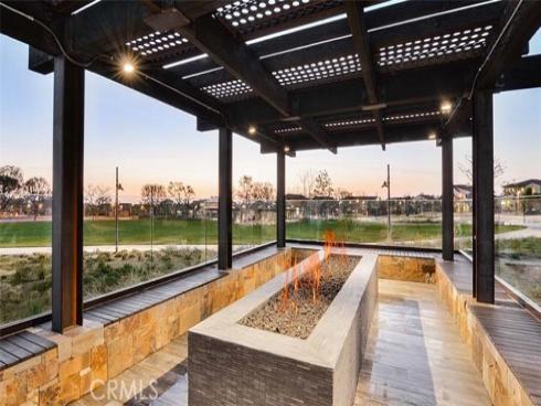 925 Treble , Irvine, CA