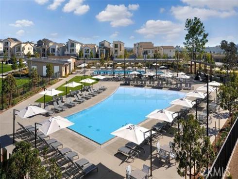 925 Treble , Irvine, CA