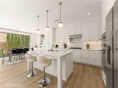 115 Della , Irvine, CA