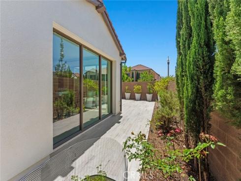 115 Della , Irvine, CA