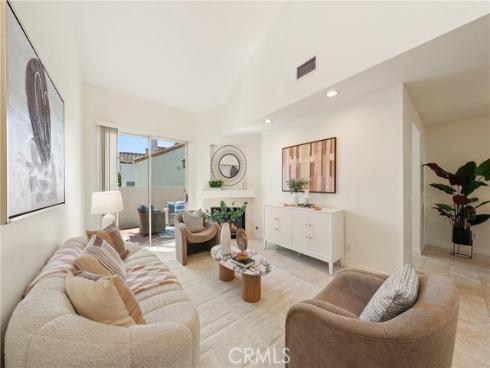 130 Almador , Irvine, CA