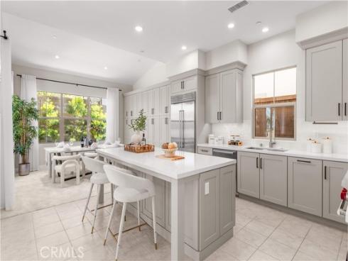 147 Fairgreen , Irvine, CA