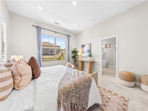 147 Fairgreen , Irvine, CA