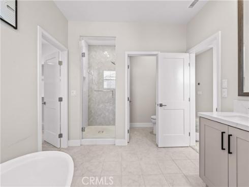 147 Fairgreen , Irvine, CA