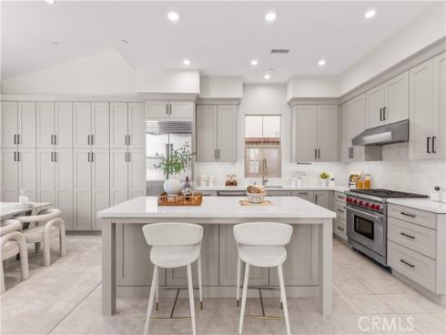 147 Fairgreen , Irvine, CA