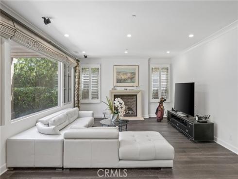 45 Triana , Irvine, CA