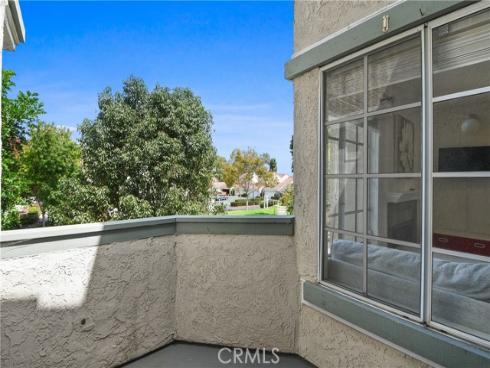 141 Oxford , Irvine, CA