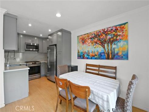 141 Oxford , Irvine, CA