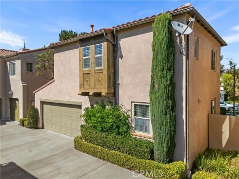 60 Pathway , Irvine, CA