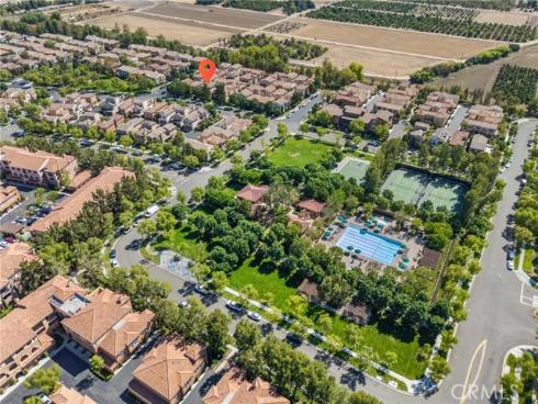 60 Pathway , Irvine, CA
