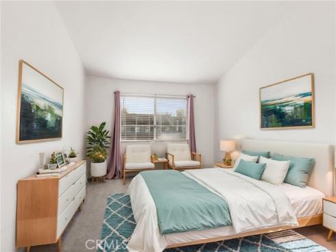 194 Greenmoor , Irvine, CA