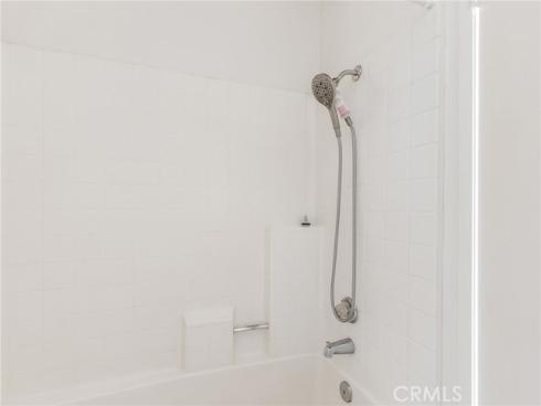 194 Greenmoor , Irvine, CA