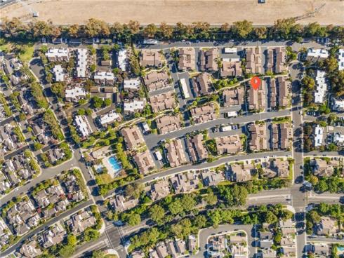 194 Greenmoor , Irvine, CA