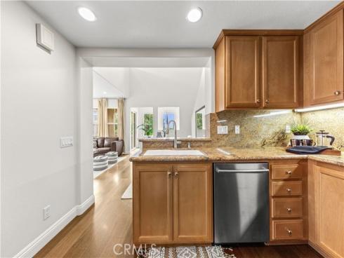 177 Lockford , Irvine, CA