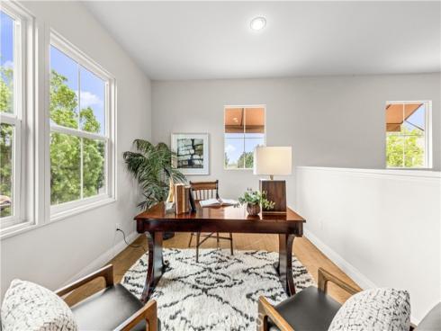 177 Lockford , Irvine, CA