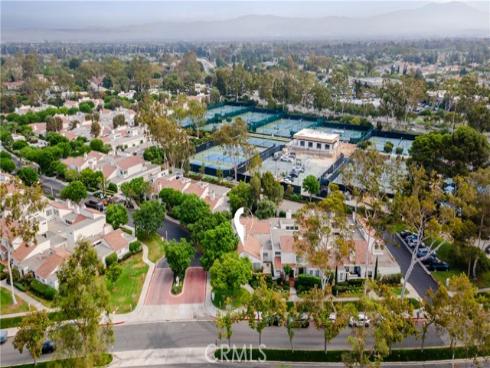 2 Morena 4 , Irvine, CA