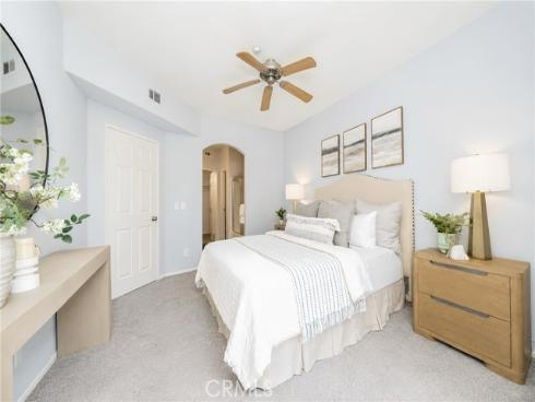 1804 Crescent Oak , Irvine, CA