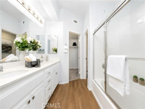 1804 Crescent Oak , Irvine, CA