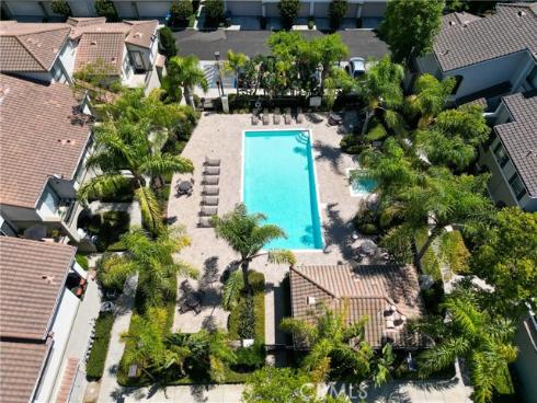 1804 Crescent Oak , Irvine, CA