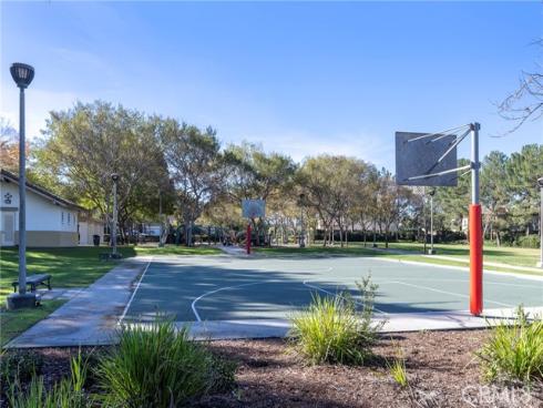1804 Crescent Oak , Irvine, CA
