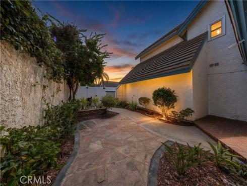 5 Taylor , Irvine, CA