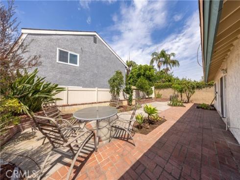 5 Taylor , Irvine, CA
