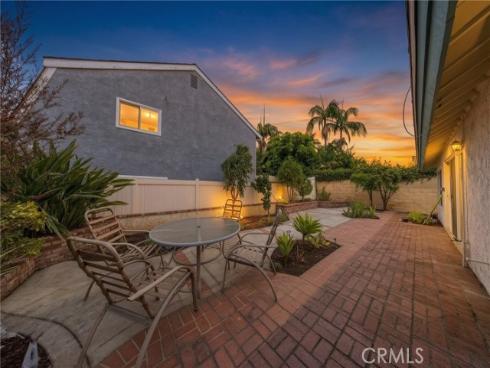 5 Taylor , Irvine, CA
