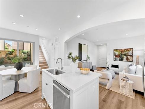 105 Elkhorn , Irvine, CA