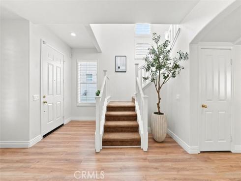 8 Dahlia , Irvine, CA