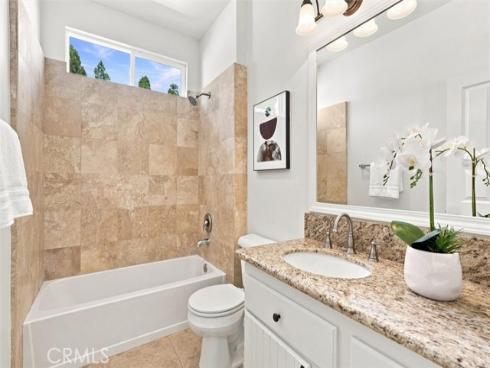 8 Dahlia , Irvine, CA