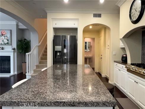 39 Arrowhead , Irvine, CA