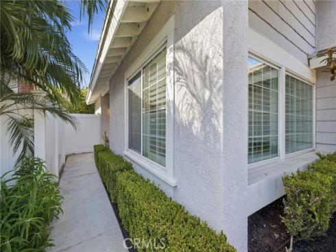 5 Wadsworth , Irvine, CA