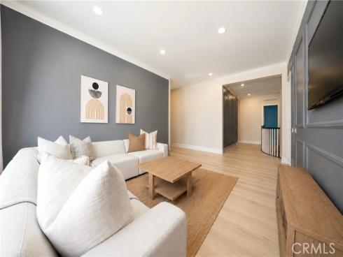 110 Perspective , Irvine, CA
