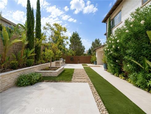 110 Perspective , Irvine, CA