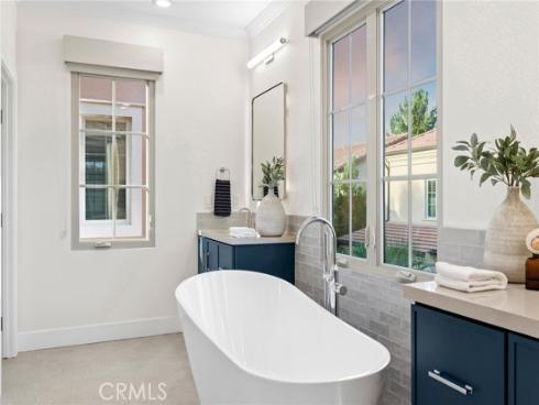 29 Lupari , Irvine, CA