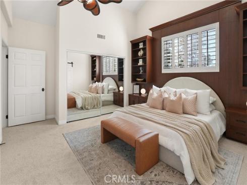 18 Timbergate , Irvine, CA