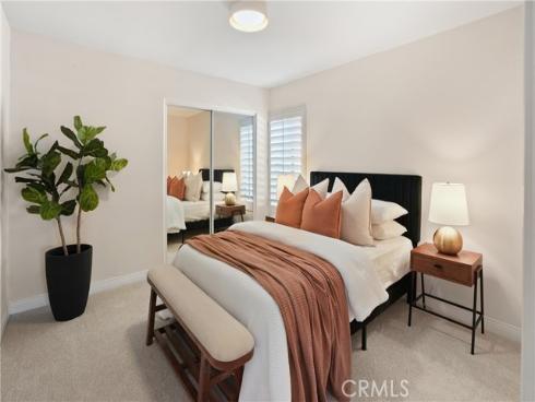 18 Timbergate , Irvine, CA