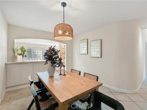 18 Timbergate , Irvine, CA