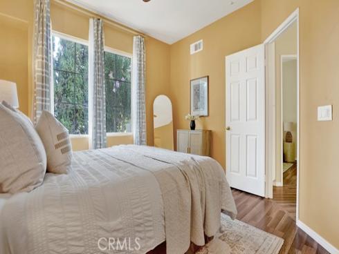 933 Somerville , Irvine, CA