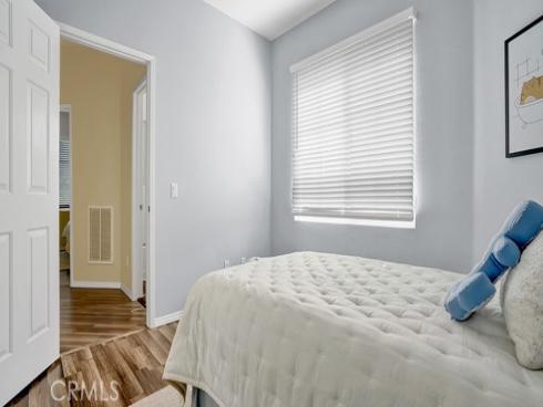 933 Somerville , Irvine, CA