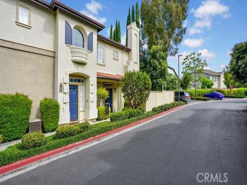 933 Somerville , Irvine, CA
