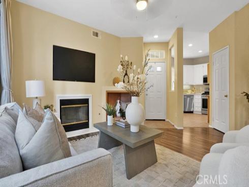933 Somerville , Irvine, CA