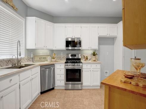 933 Somerville , Irvine, CA