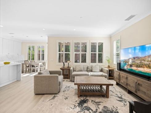 107 Overbrook , Irvine, CA